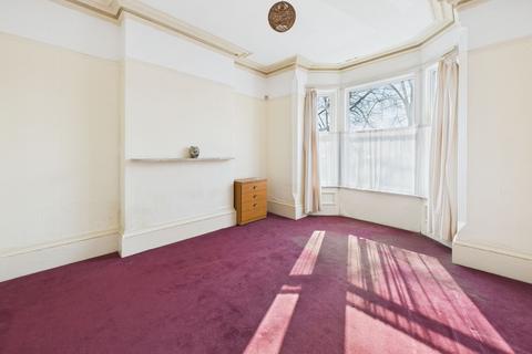 3 bedroom semi-detached house for sale, Gawthorne Street, Nottingham, NG7