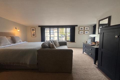 4 bedroom end of terrace house for sale, Chapel Street, Tregaron, SY25