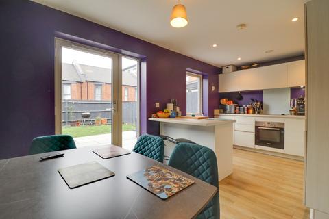 9 Oswald Road, Southampton, SO19 9SQ