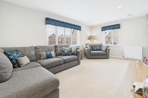 3 bedroom detached house for sale, Birchtree Road, Bishopton, PA7