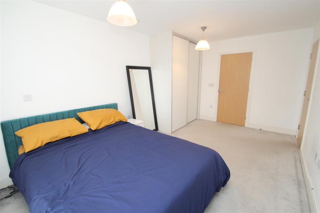 Main bedroom#2