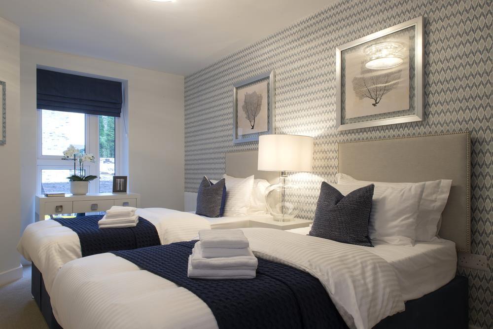 2409 GRN PL RL GST 1.jpg