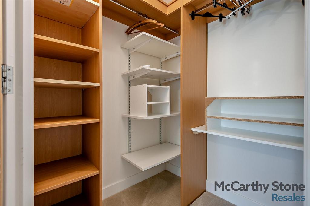 8640271-interior07-800.jpg