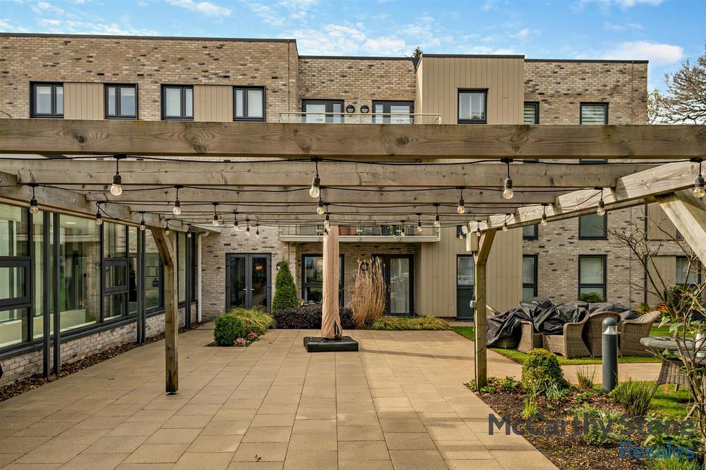 8640271-exterior06-800.jpg