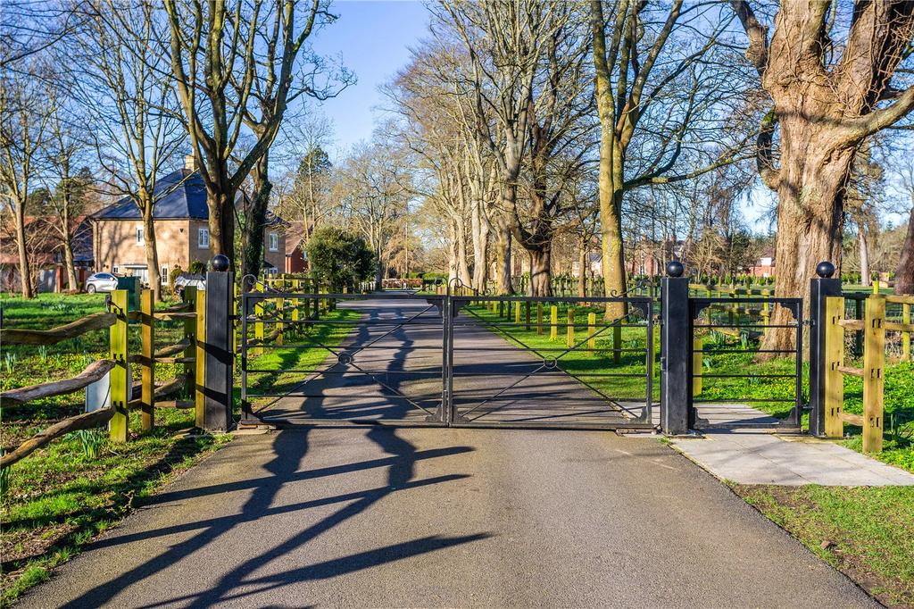 Entrance Drive