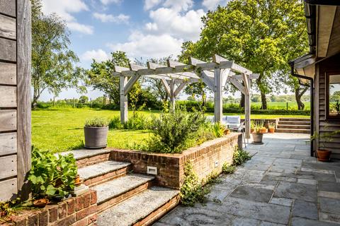 5 bedroom detached house for sale, Smugglers Lane, Bosham, Chichester, West Sussex, PO18