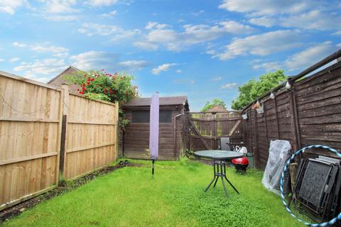 14 Aldenham Drive, Uxbridge, UB8 3UA