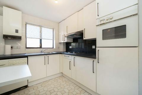 2 bedroom flat for sale, Bridge Lane, London NW11