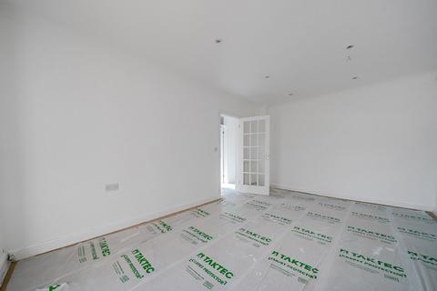 29 Main Road, Hextable, Swanley, BR8 7RB
