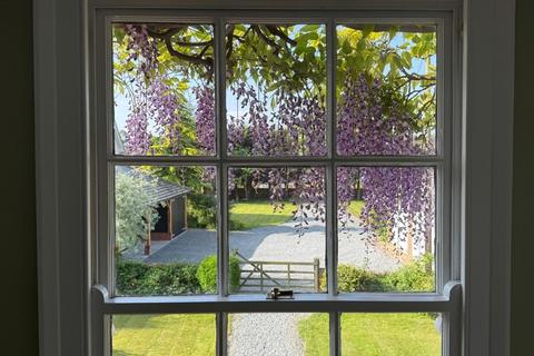 undefined, Burnham on Crouch