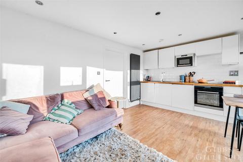 8 Woburn, London, W13 8DS