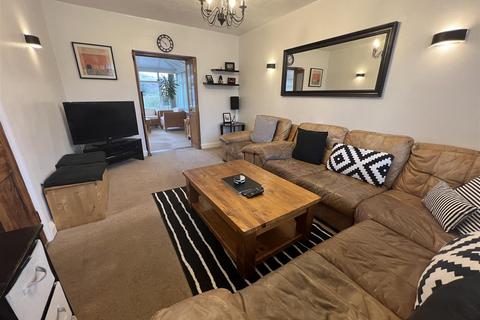 undefined, The Crescent, Queslett Road, Birmingham