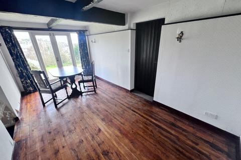 15b Hanging Royd, Golcar, Huddersfield, HD7 4JJ