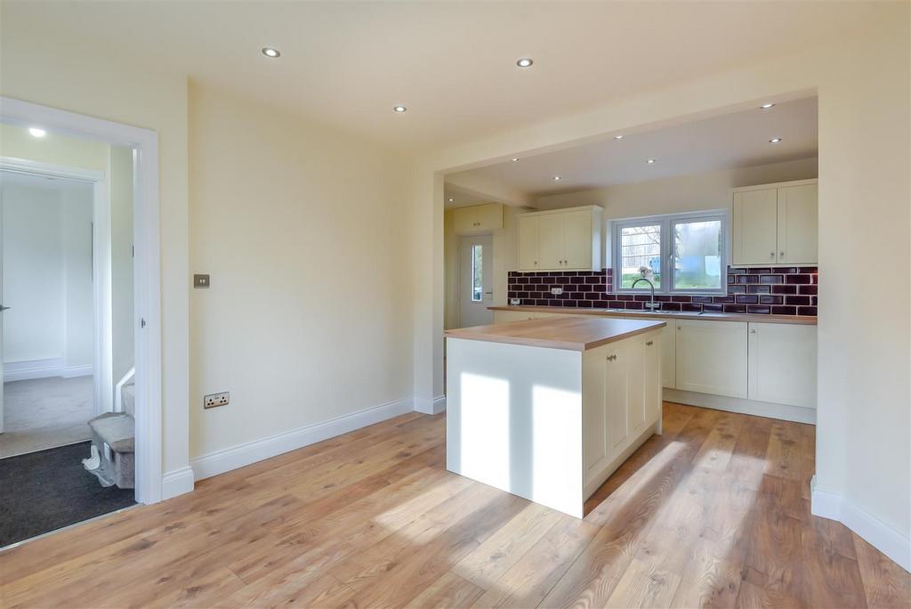 8640855-interior15.jpg