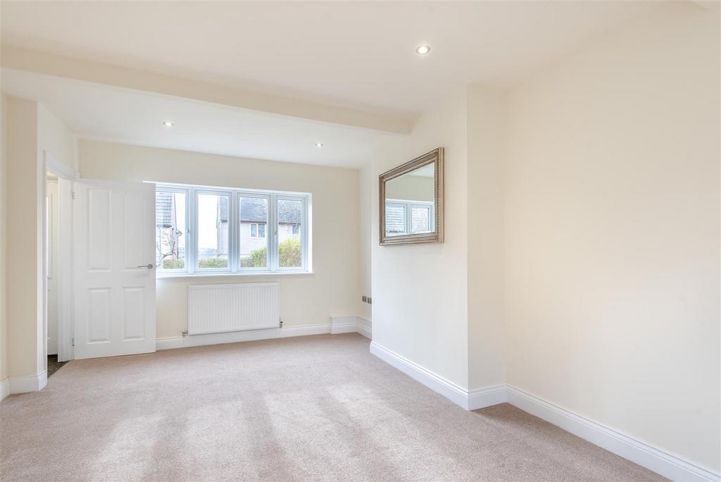 8640855-interior10.jpg