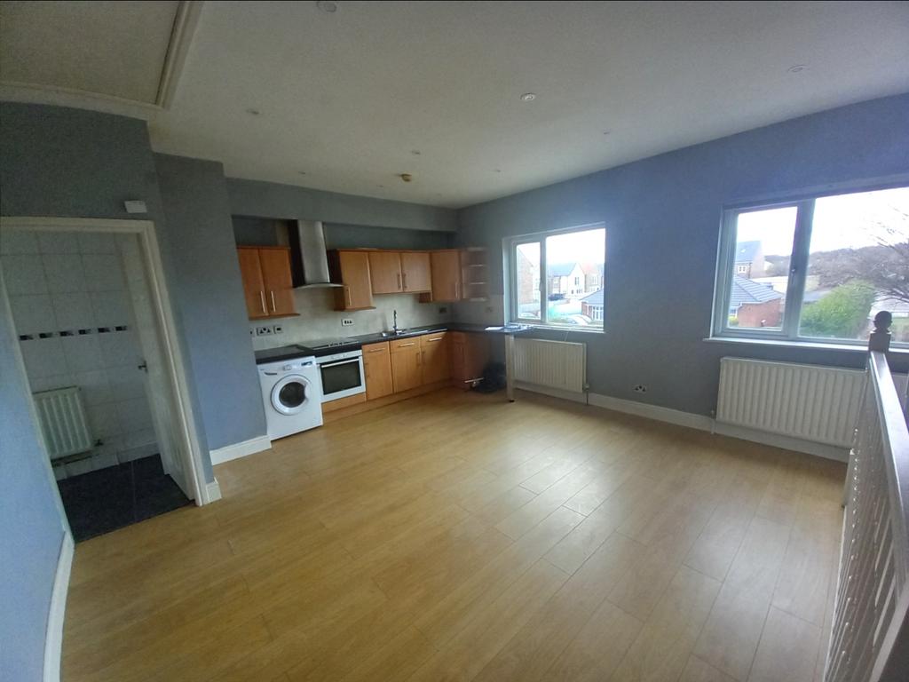 24 b lounge and kitchen