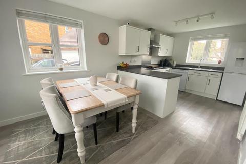 39 Avon Way, Bidford On Avon, Alcester, B50 4GP