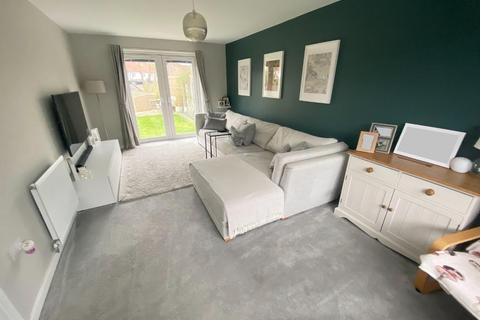39 Avon Way, Bidford On Avon, Alcester, B50 4GP