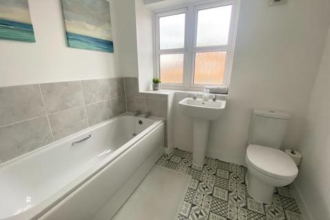 39 Avon Way, Bidford On Avon, Alcester, B50 4GP