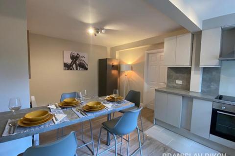 5 bedroom semi-detached house for sale, Crawley Green Road, Luton, LU2