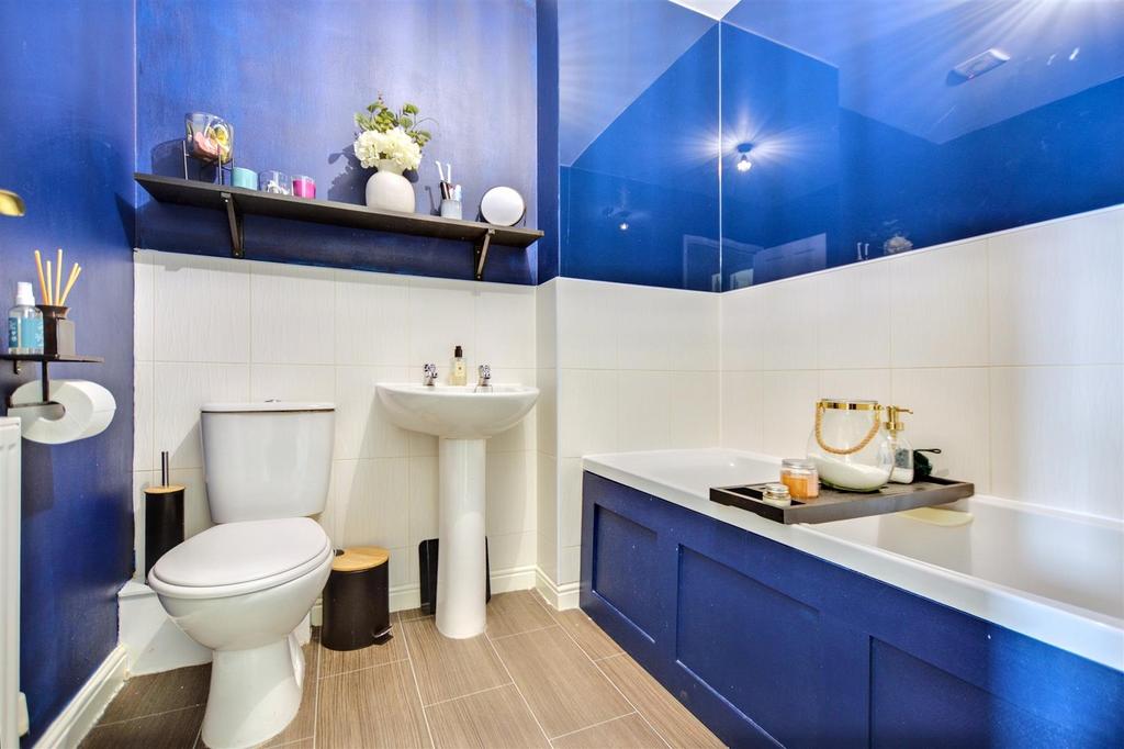 Bathroom.jpeg