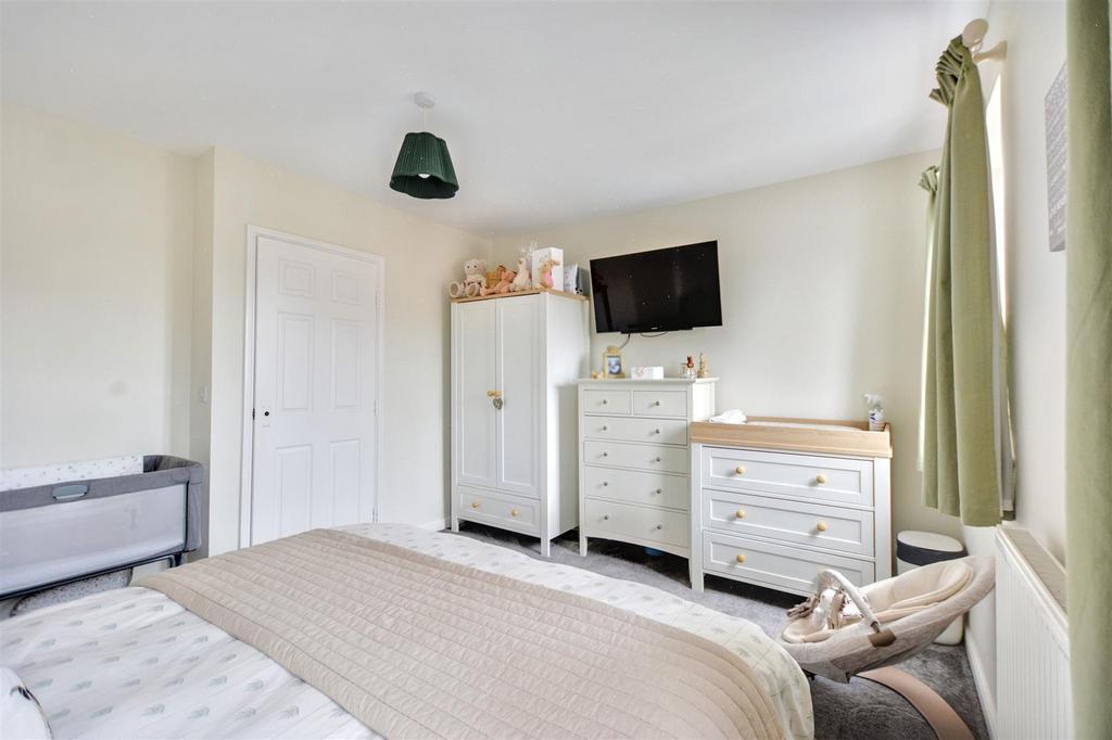 Bedroom 2 2.jpeg
