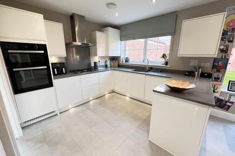 5 bedroom detached house for sale, Lavender Lane, Wynyard, Billingham