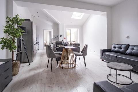 1 bedroom house to rent, Pennell Street, Lincoln LN5