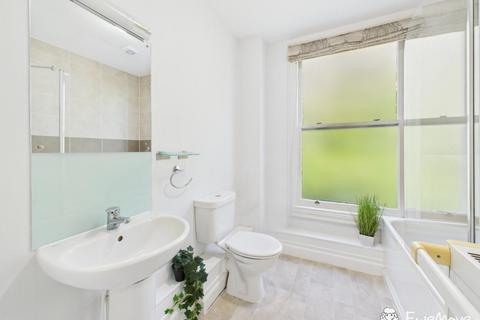 undefined, Glenfern, 2 Archers Road, Southampton SO15