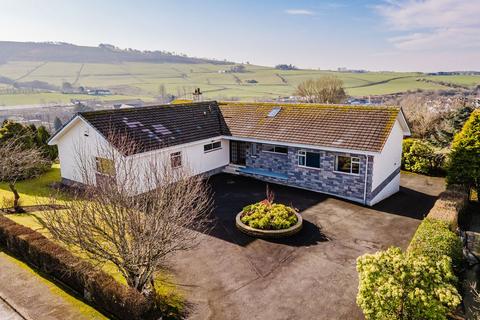 5 bedroom detached bungalow for sale, Clearmount Avenue, Newmilns, KA16