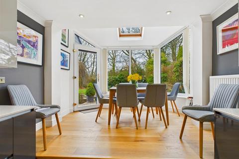 undefined, Green Lane, Buxton