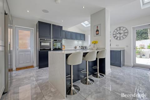 22 Britannia Close, Billericay, CM11 1AQ