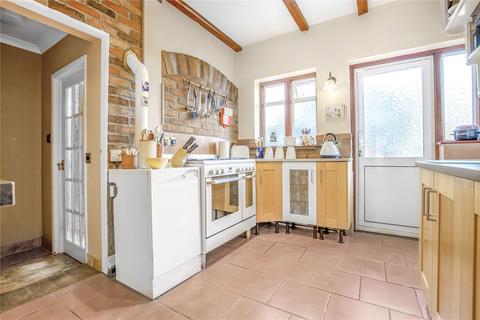 1 Queensville Road, London, SW12 0JL