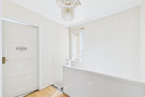 35 Ayres Drive, Peterborough, PE2 8JS