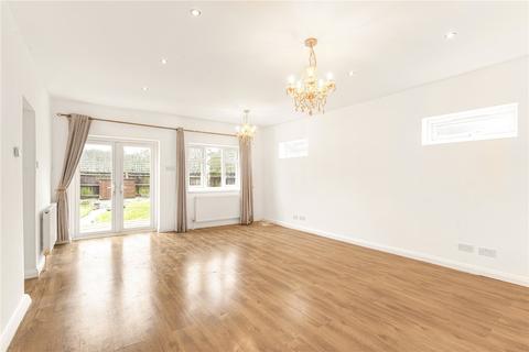4 bedroom bungalow for sale, Eynsford Close, Petts Wood, Orpington, BR5