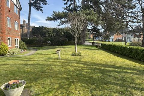 1 bedroom retirement property for sale, Barden Court, St. Lukes Avenue, Maidstone
