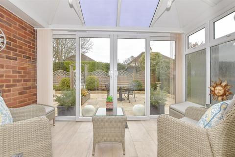 7 Cherry Gardens, Herne Bay, CT6 5QY