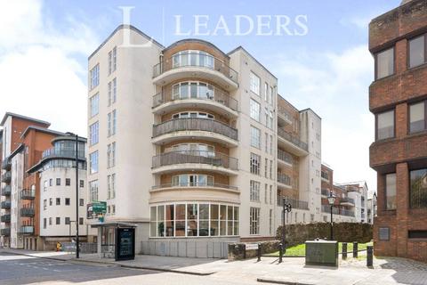 1 bedroom apartment for sale, Lower Canal Walk, Southampton, Hampshire