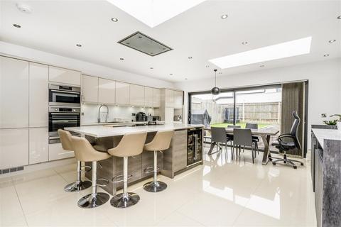 3 bedroom end of terrace house for sale, Talbot Road, Harrow HA3
