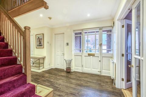 13 Lime Tree Walk, Virginia Water, GU25 4SW