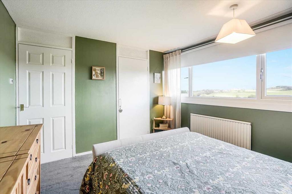 Bedroom One (2)