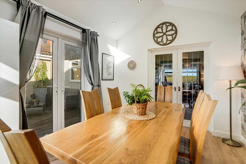 Dining / Family Room