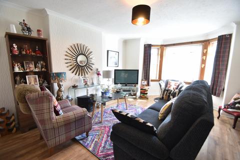 3 bedroom flat for sale, Oxgang Road, Grangemouth FK3