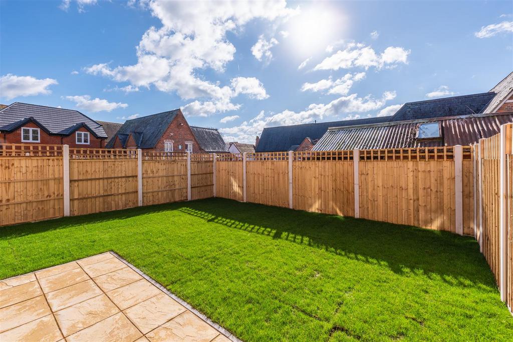 4 Brewhouse yard-12.jpg