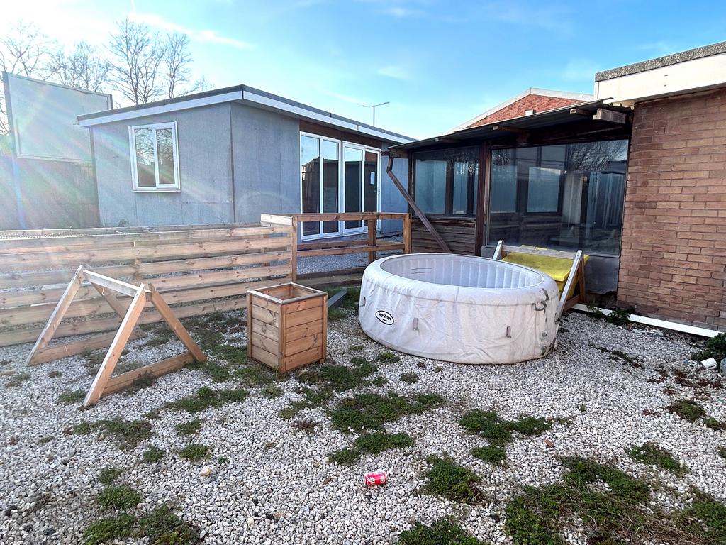 Yard T202509091514.jpg