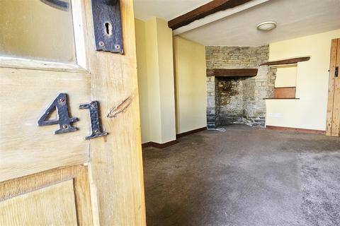 2 bedroom end of terrace house for sale, Market Street, Knighton