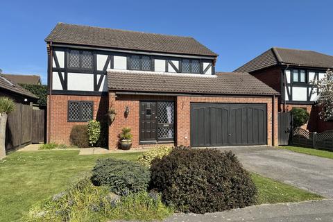 24 Glendale, Locks Heath, Southampton, SO31 6UL