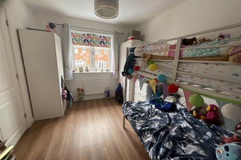 1 Dunlin Close, Emsworth, PO10 7GU