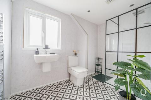 3 bedroom bungalow for sale, Sterling Road, Sittingbourne, Kent, ME10