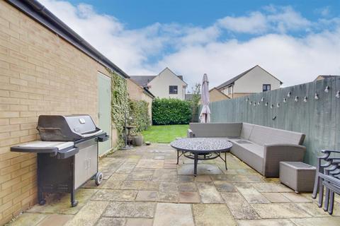 3 bedroom townhouse for sale, Dunnock Way, St. Ives